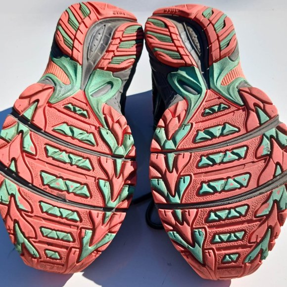 Asics Size 9 Black Orange men's Sneaker Shoes - Picture 10 of 11